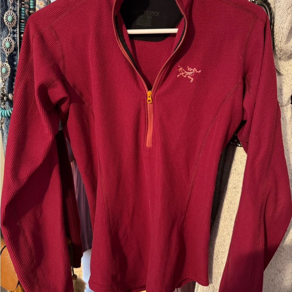 Arc'teryx Women's Red Quarter-Zip Top
